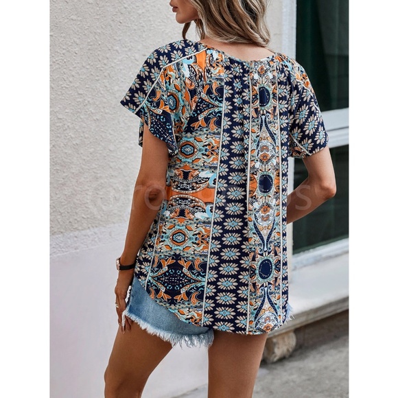 Printed Blue Multicolor Batwing Sleeve V-Neck Blouse Top - Picture 4 of 8